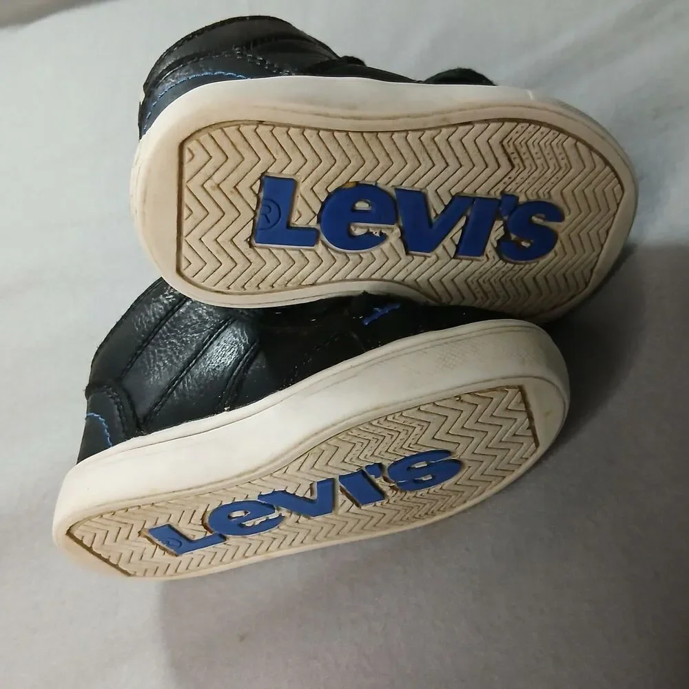 Levis levi leather